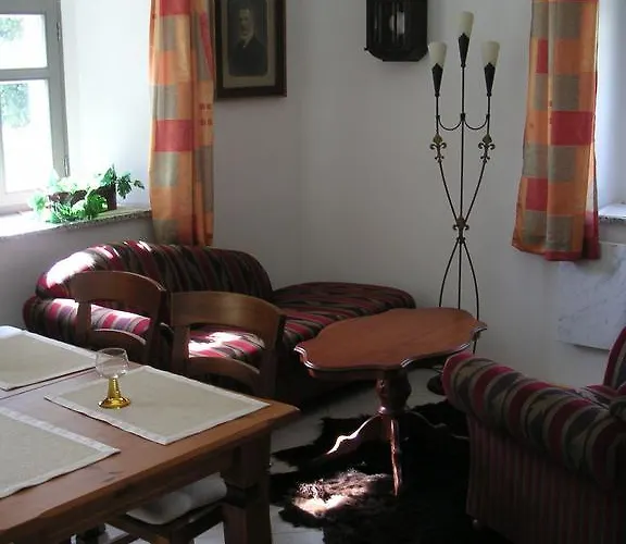Apartamento Hammerschloss Unterklingensporn